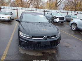 VW Jetta 1.5L I-4 DI, DOHC, VVT, TURBO, 158HP Front Wheel, снимка 4