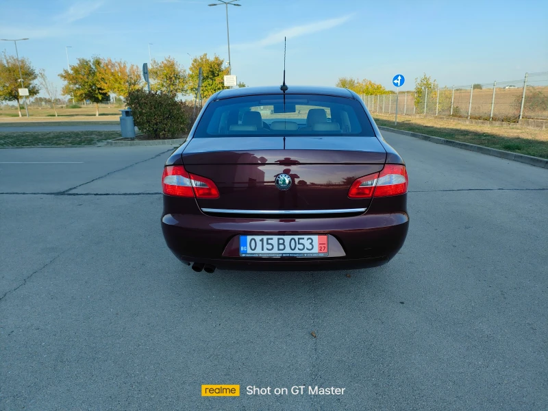 Skoda Superb 1.8turbo-160кс., снимка 5 - Автомобили и джипове - 47369552