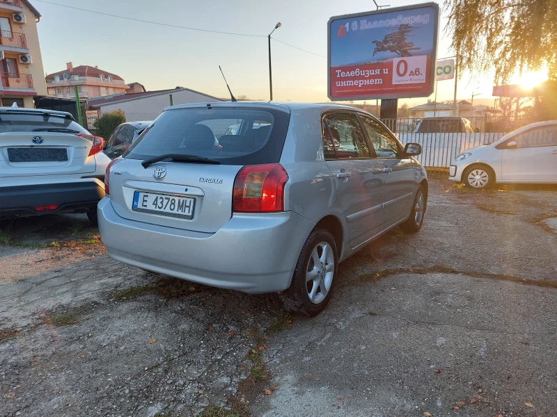 Toyota Corolla 1.4VVTi 36м. х 191лв., снимка 5 - Автомобили и джипове - 47881158