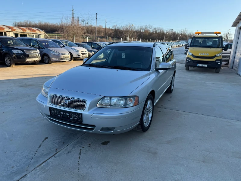 Volvo V70 2.4i 140k.c * UNIKAT* , снимка 2 - Автомобили и джипове - 48411282