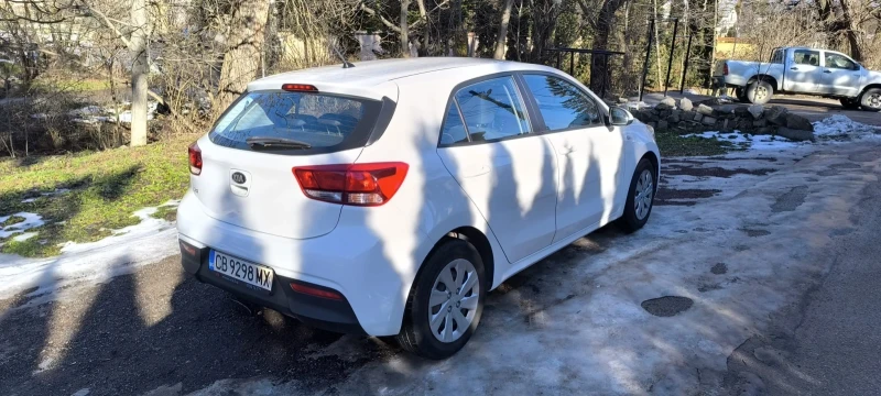 Kia Rio Гаранционен, снимка 4 - Автомобили и джипове - 48628336