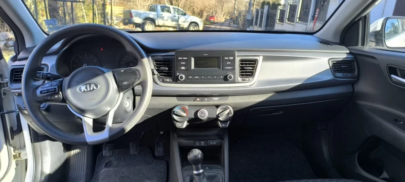 Kia Rio Гаранционен, снимка 5 - Автомобили и джипове - 48628336