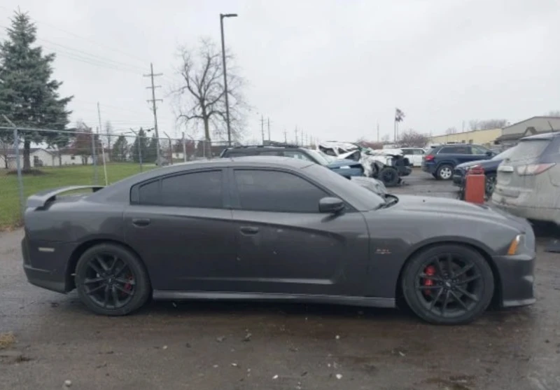 Dodge Charger SRT, снимка 4 - Автомобили и джипове - 48980288