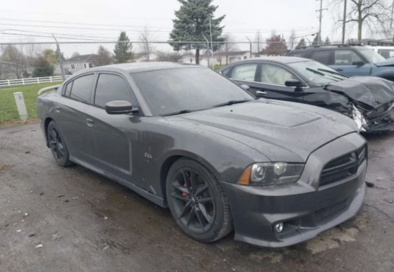 Dodge Charger SRT, снимка 2 - Автомобили и джипове - 48980288