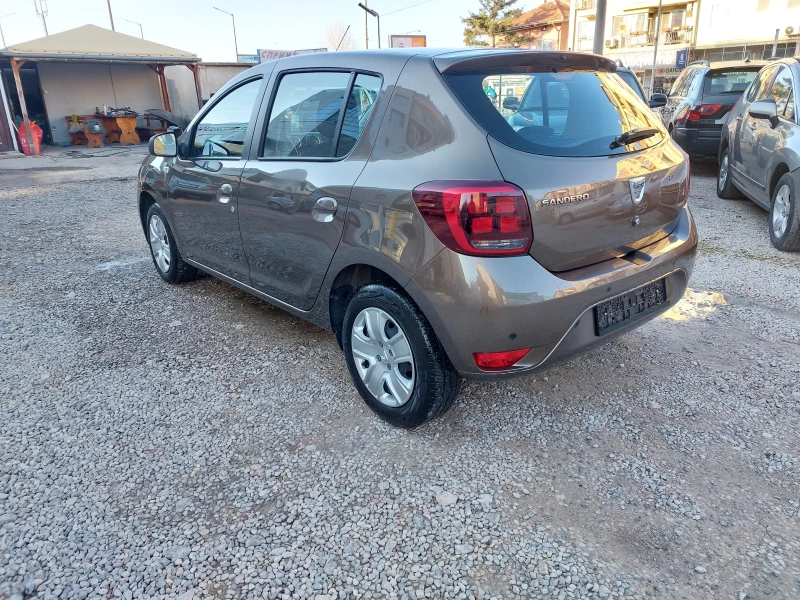 Dacia Sandero, снимка 6 - Автомобили и джипове - 49183925