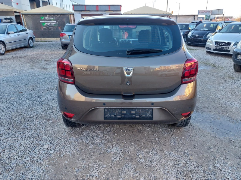 Dacia Sandero, снимка 5 - Автомобили и джипове - 49183925