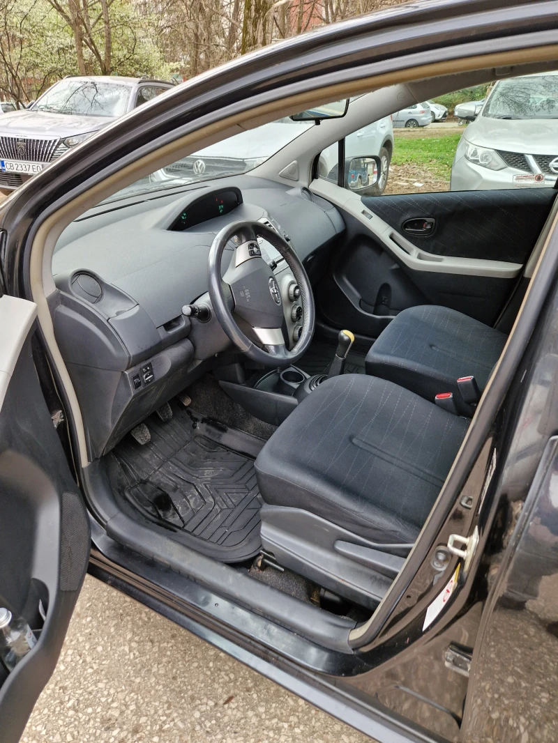 Toyota Yaris, снимка 7 - Автомобили и джипове - 49513000