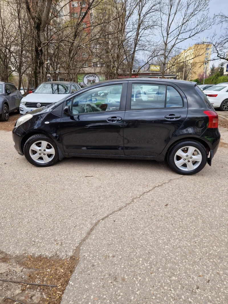 Toyota Yaris, снимка 1 - Автомобили и джипове - 49513000