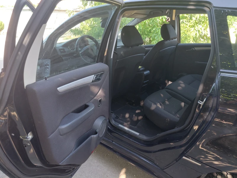 Mercedes-Benz B 180 B180CDI, снимка 11 - Автомобили и джипове - 52416377