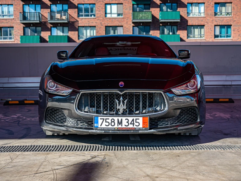 Maserati Ghibli * SQ4 * 8ZF * NAVI * НАЛИЧНА, снимка 2 - Автомобили и джипове - 51553562