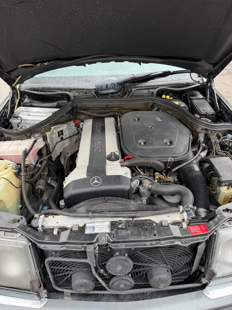 Mercedes-Benz 124 124CE Sport Line, снимка 11 - Автомобили и джипове - 51976194