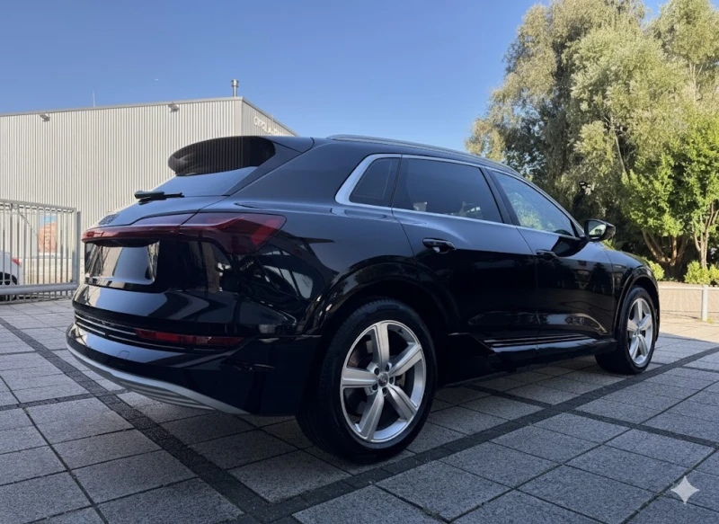 Audi E-Tron Audi E-Tron 50 Business, снимка 4 - Автомобили и джипове - 52167240