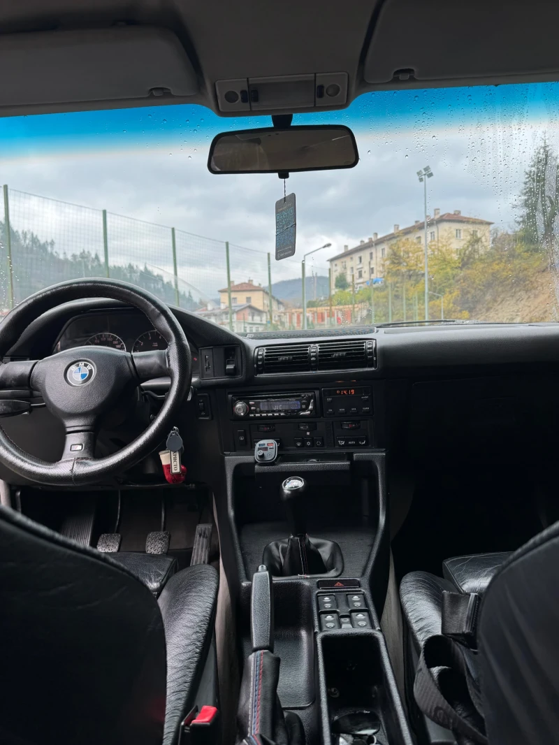 BMW 520 M50B20, снимка 12 - Автомобили и джипове - 52343526