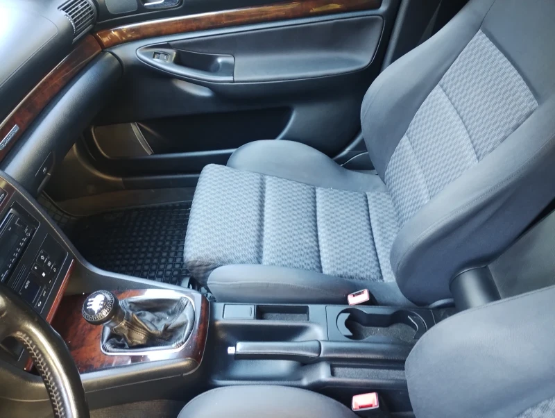 Audi A4 1.8 turbo 4x4 , снимка 7 - Автомобили и джипове - 52831225
