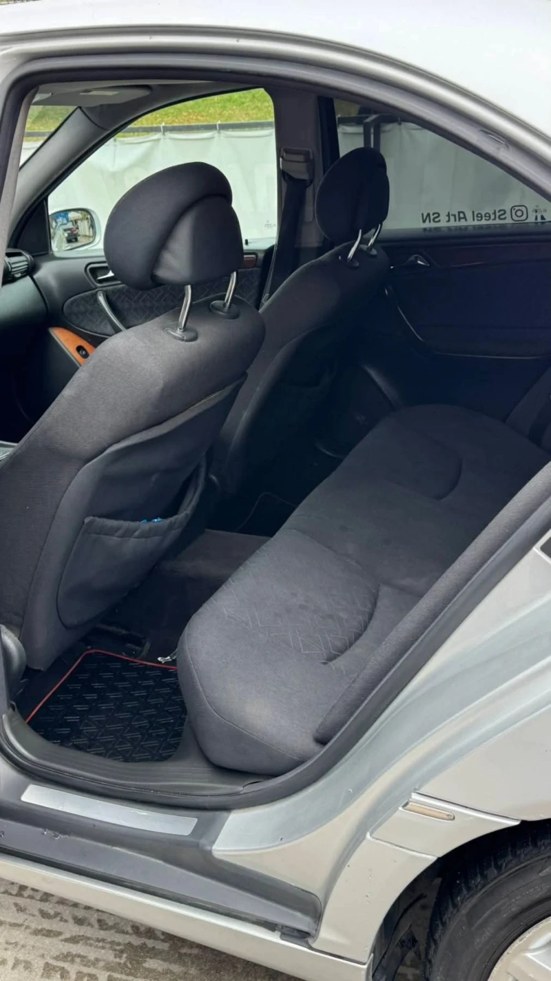 Mercedes-Benz C 220 2.2 143HP AUTOMATIC, снимка 6 - Автомобили и джипове - 52916209