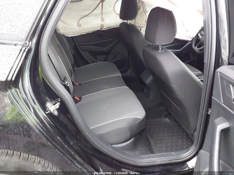 VW Jetta 1.5L I-4 DI, DOHC, VVT, TURBO, 158HP Front Wheel, снимка 13 - Автомобили и джипове - 53044416