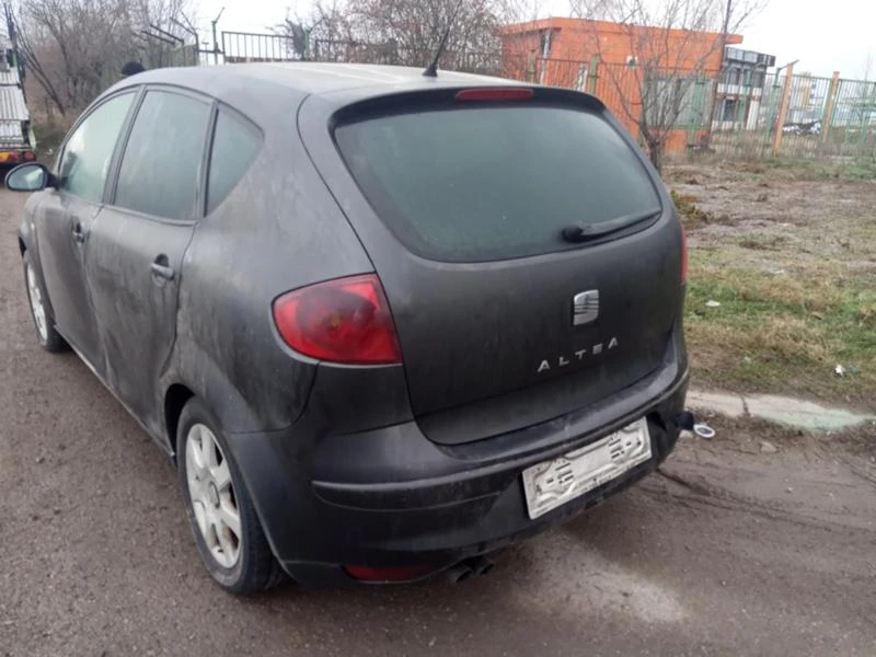 Seat Altea 2.0TDI tip BKD, снимка 4 - Автомобили и джипове - 27337594