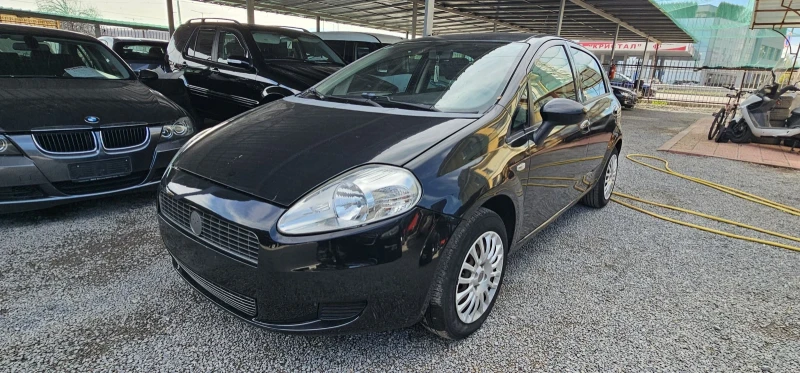 Fiat Punto 1.2i КЛИМАТИК  - 4999 лв. / 2555.95 € - 67878001 1