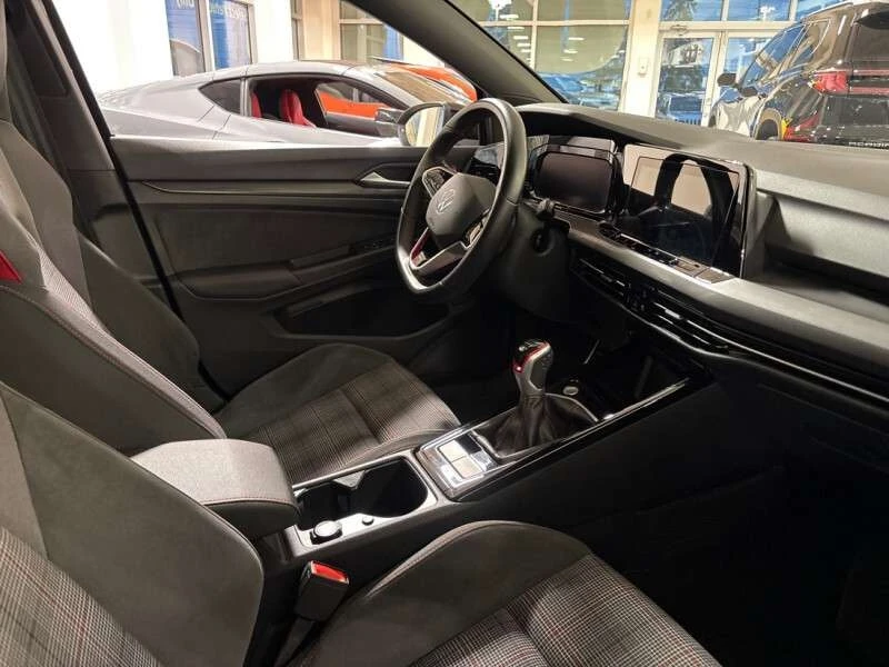 VW Golf * 380 S * CARFAX * ЦЕНА ДО БГ, снимка 11 - Автомобили и джипове - 53088332