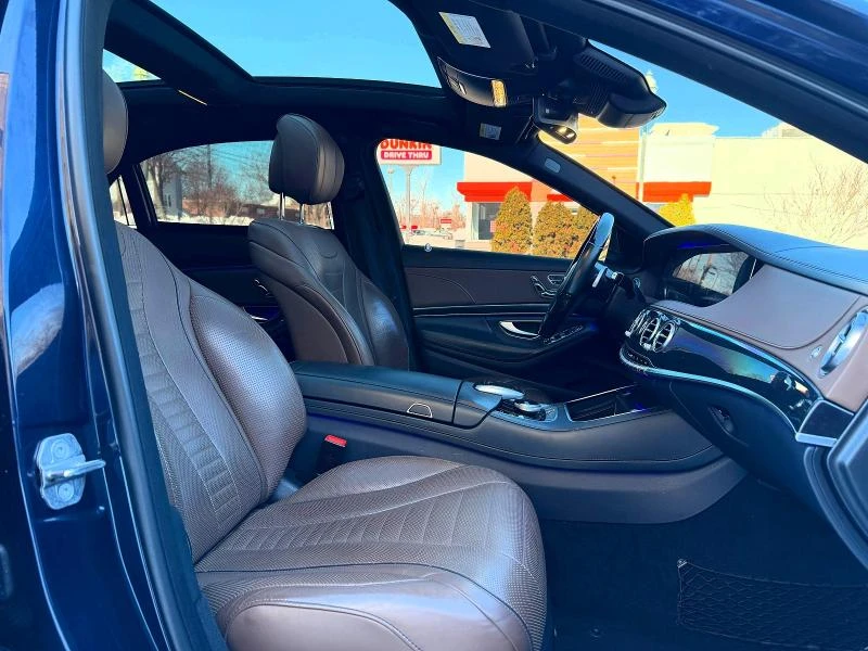 Mercedes-Benz S 560 4.0L 8 All wheel drive - изображение 9