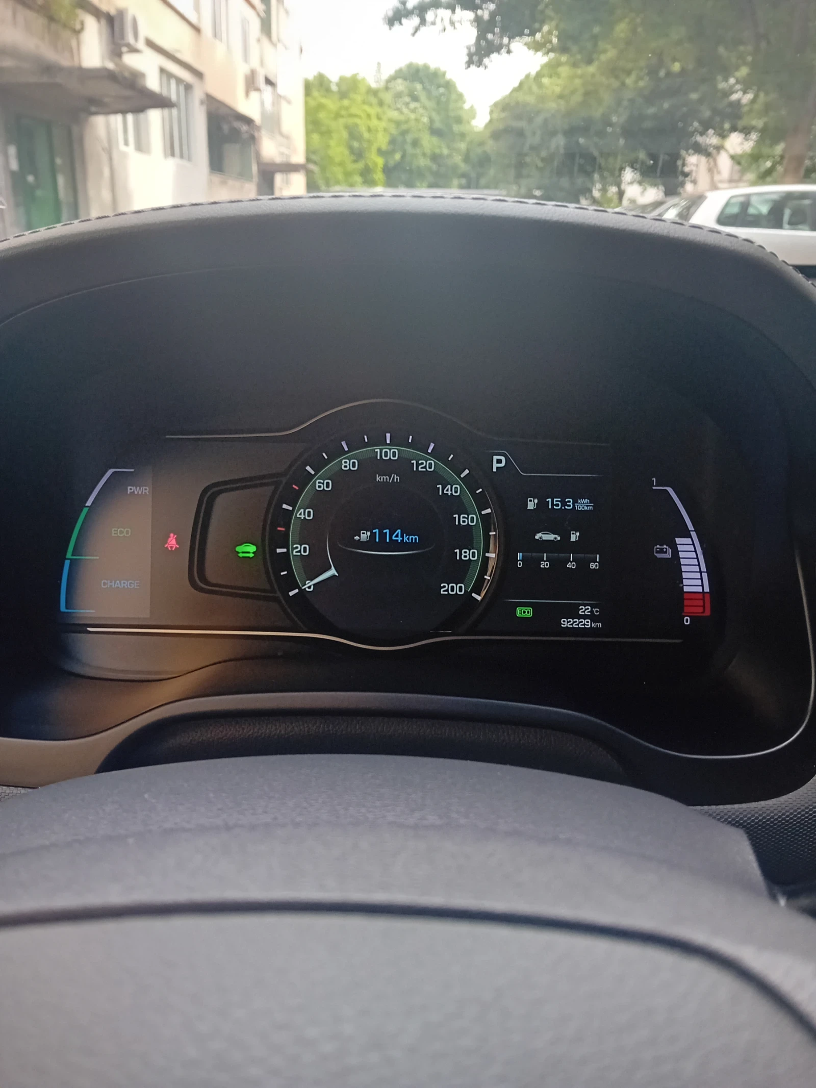 Hyundai Ioniq  - изображение 8