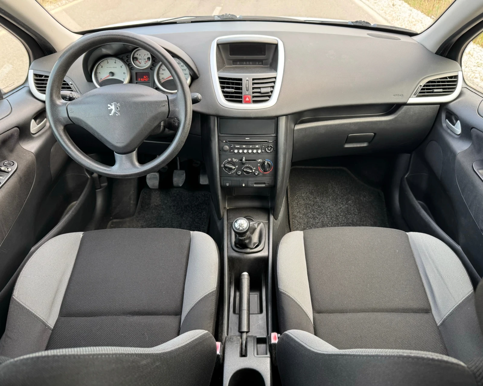 Peugeot 207 1.4i LPG BRC / CLIMA / EURO 5 - изображение 9