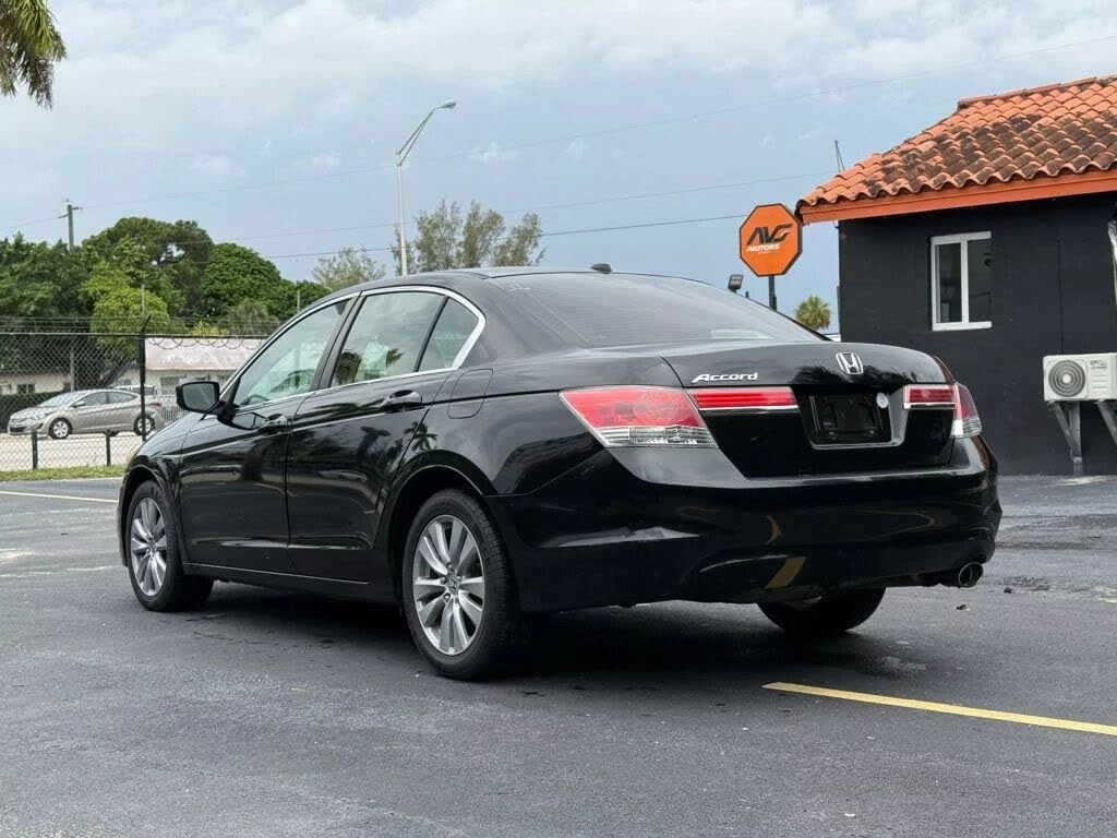 Honda Accord * EX-L* HeadUp* АвтоКредит* (ЦЕНА ДО БГ) - изображение 4