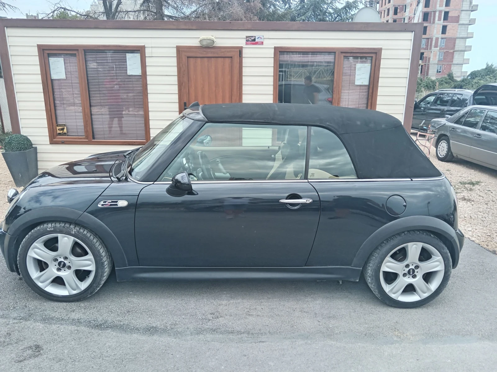 Mini Cooper s cabrio 1.6 kompressor 170hp | Mobile.bg   13