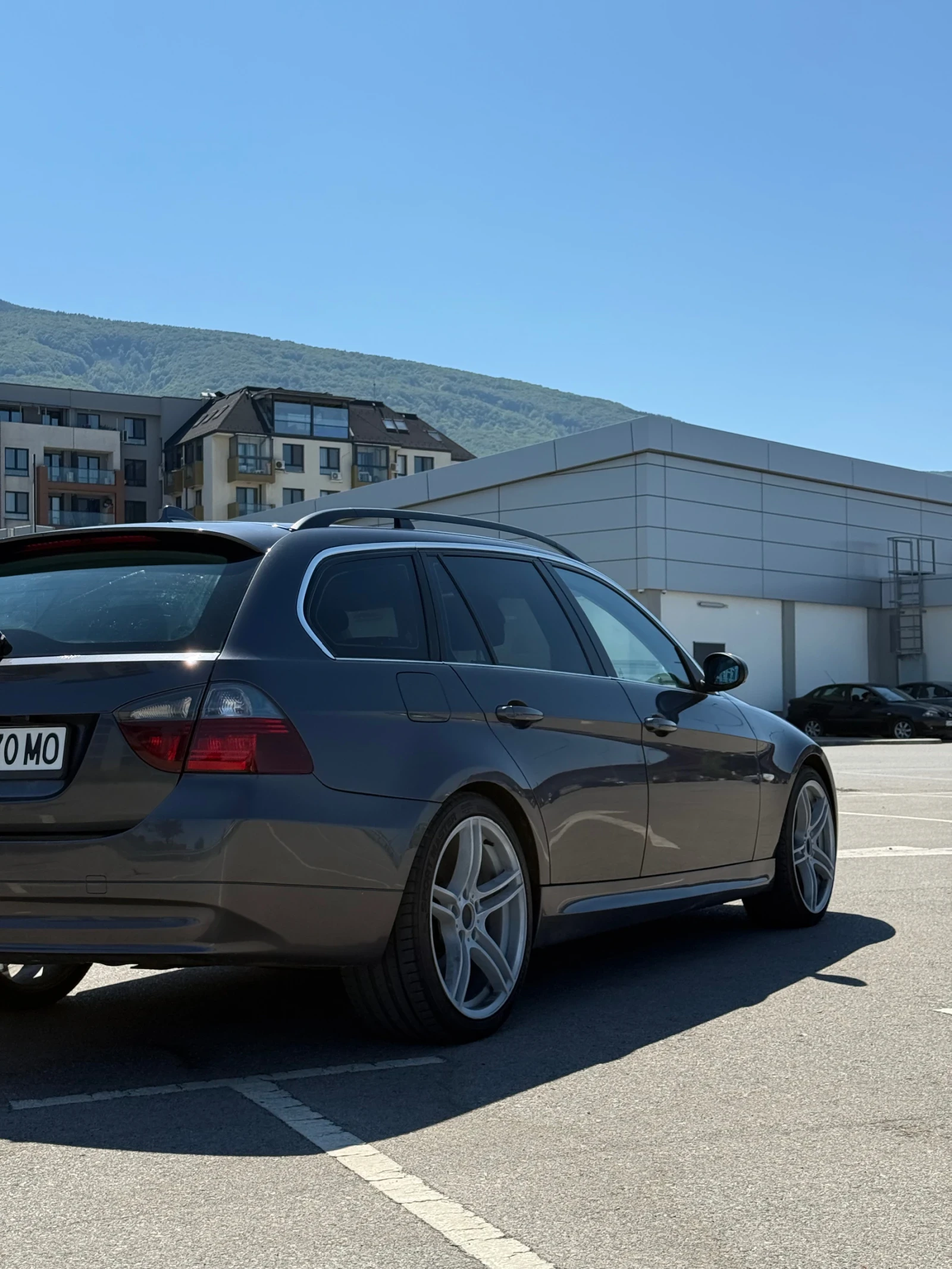 BMW 330  - изображение 3