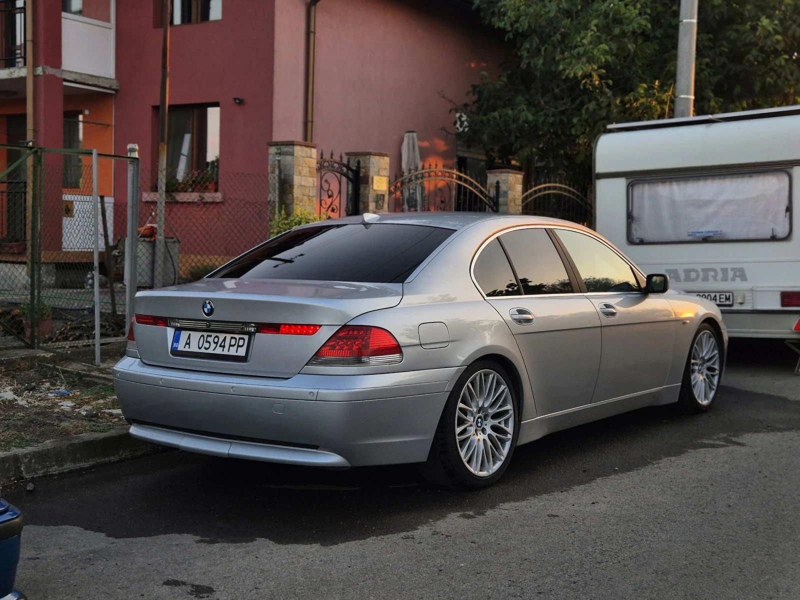 BMW 745  - изображение 3