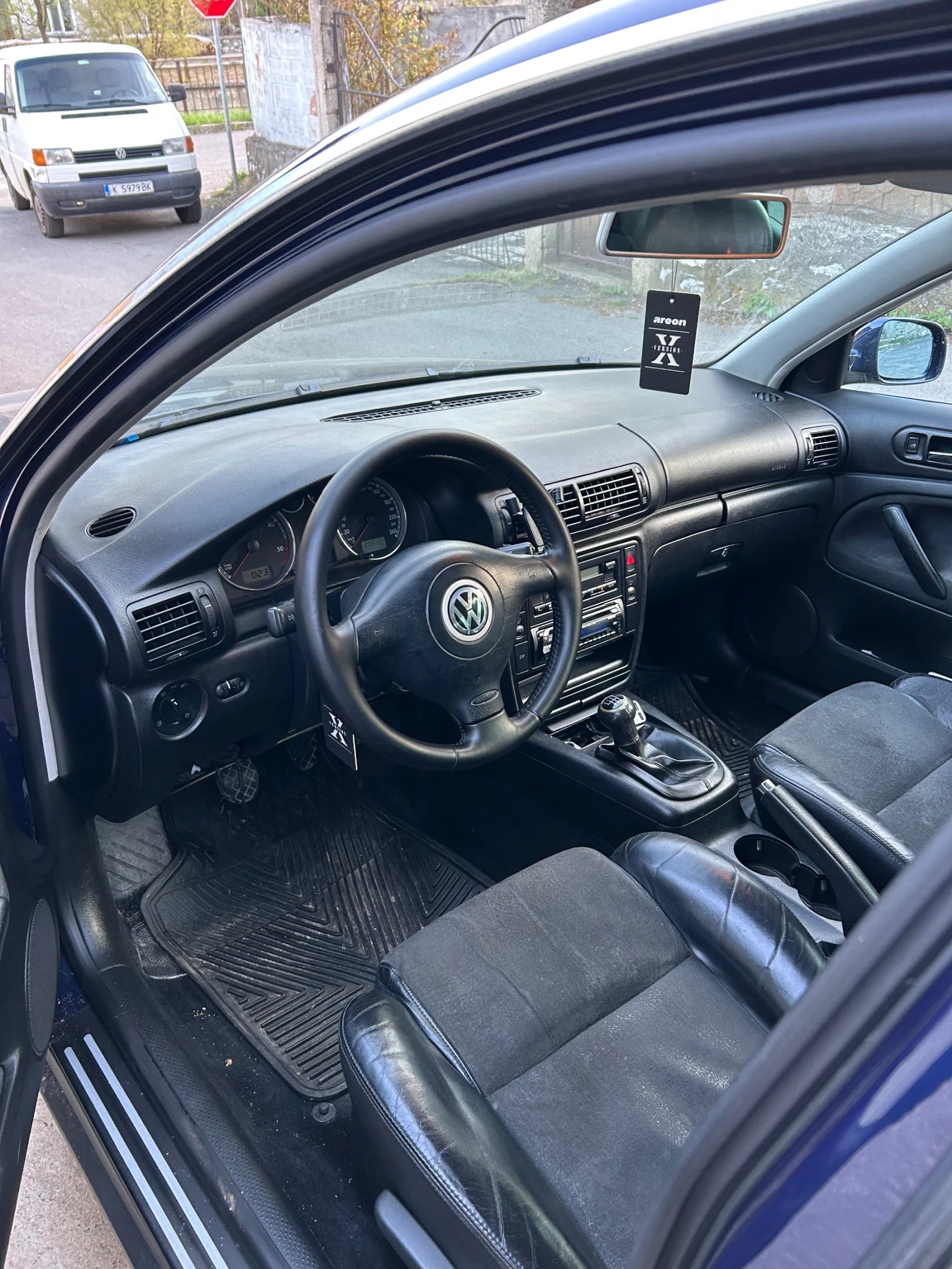 VW Passat  - изображение 4