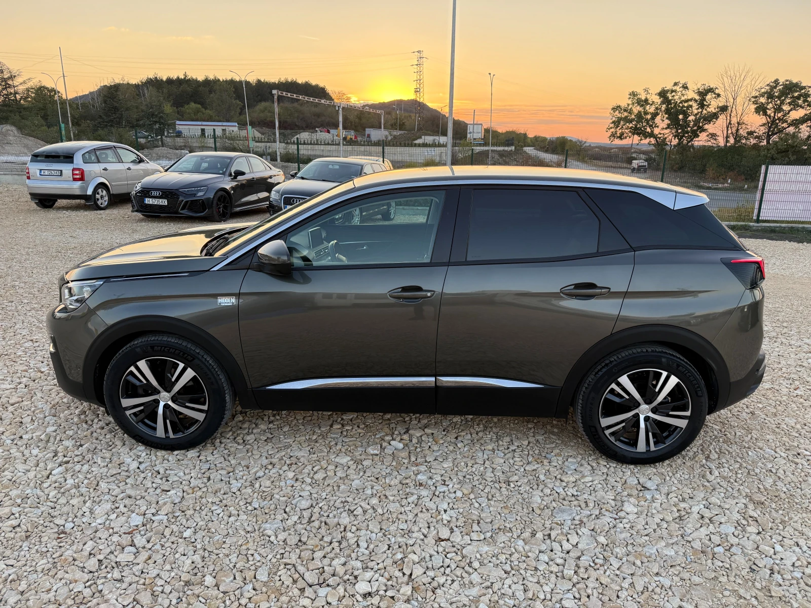 Peugeot 3008 ALLURE PREMIUM+ 1.2 PureTech 130 | Mobile.bg   13