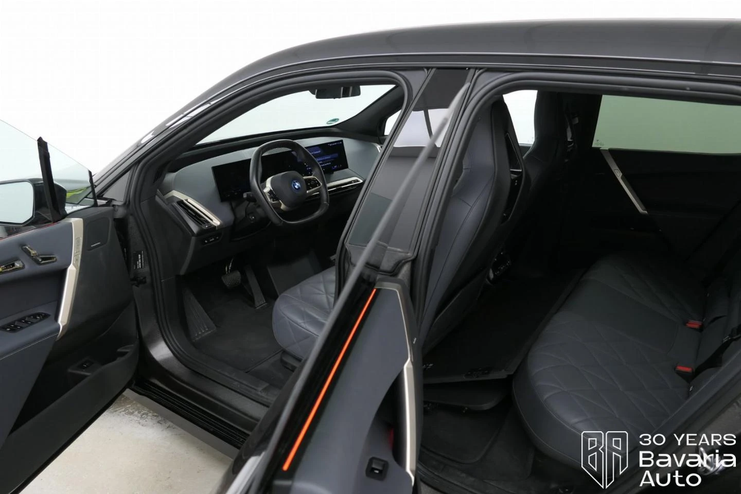 BMW iX 50 xDrive Sport Paket - изображение 5