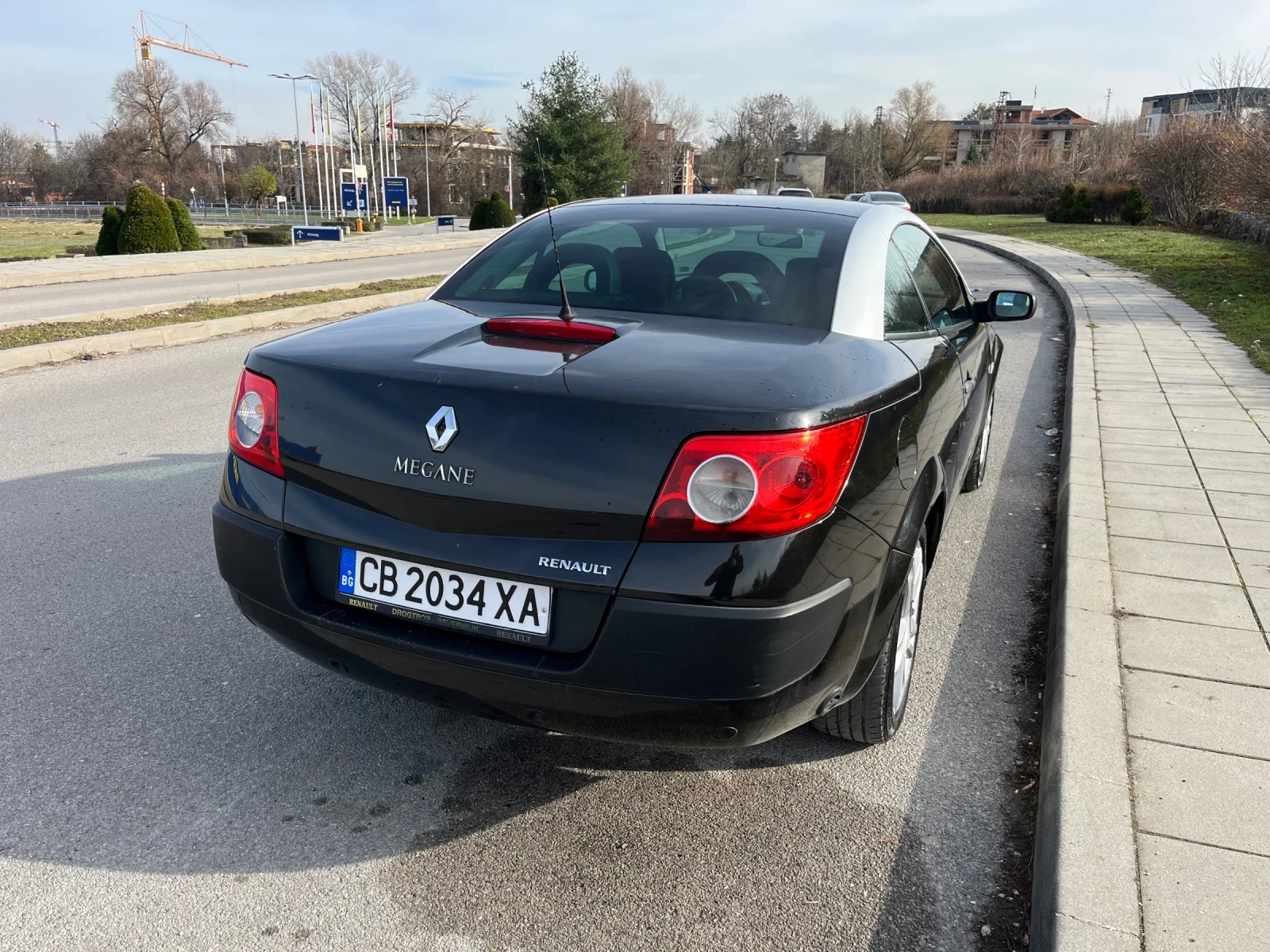 Renault Megane 2.0I газ-бензин - изображение 4