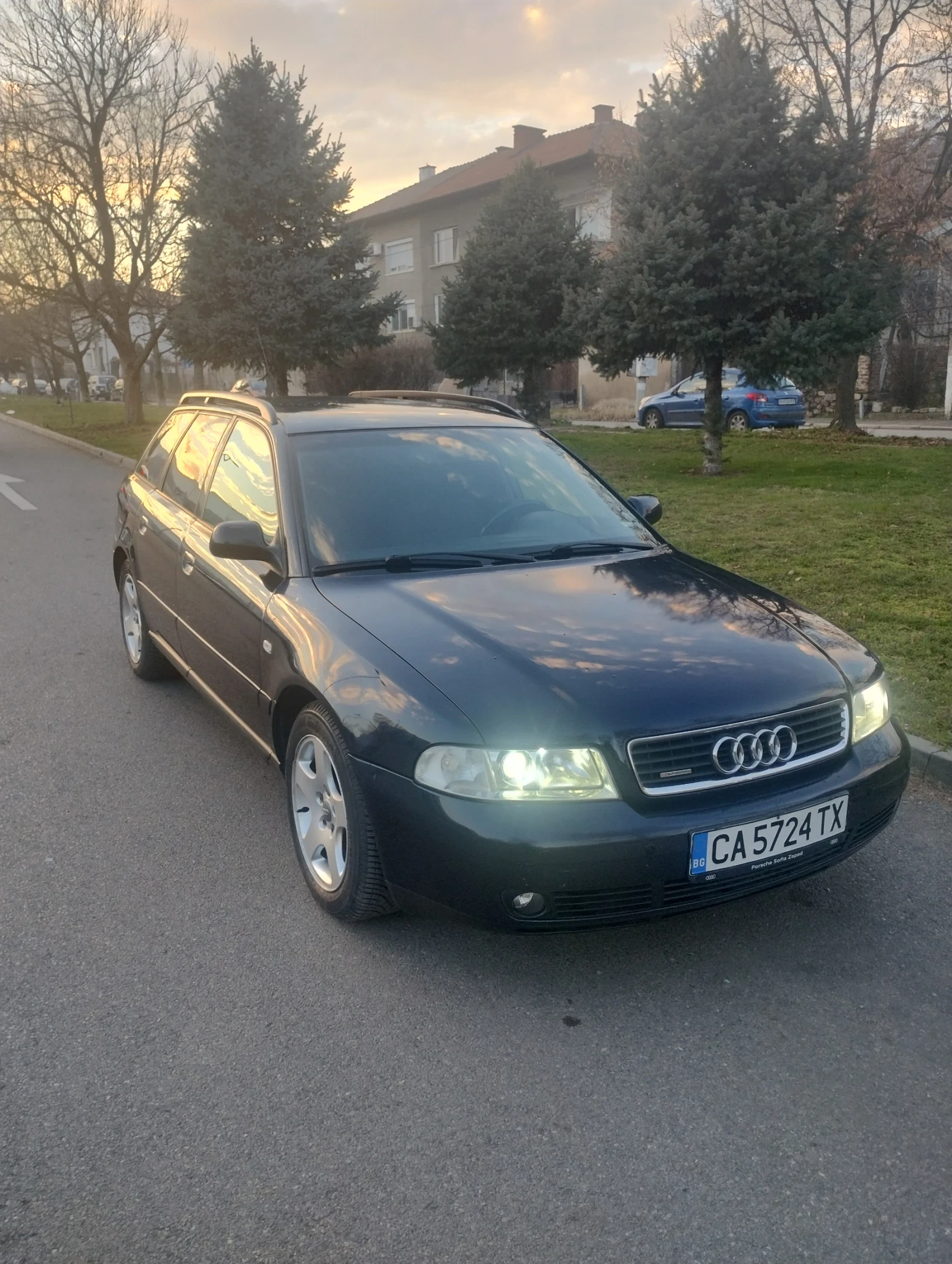 Audi A4 1.8 turbo 4x4  | Mobile.bg � ����������� 2