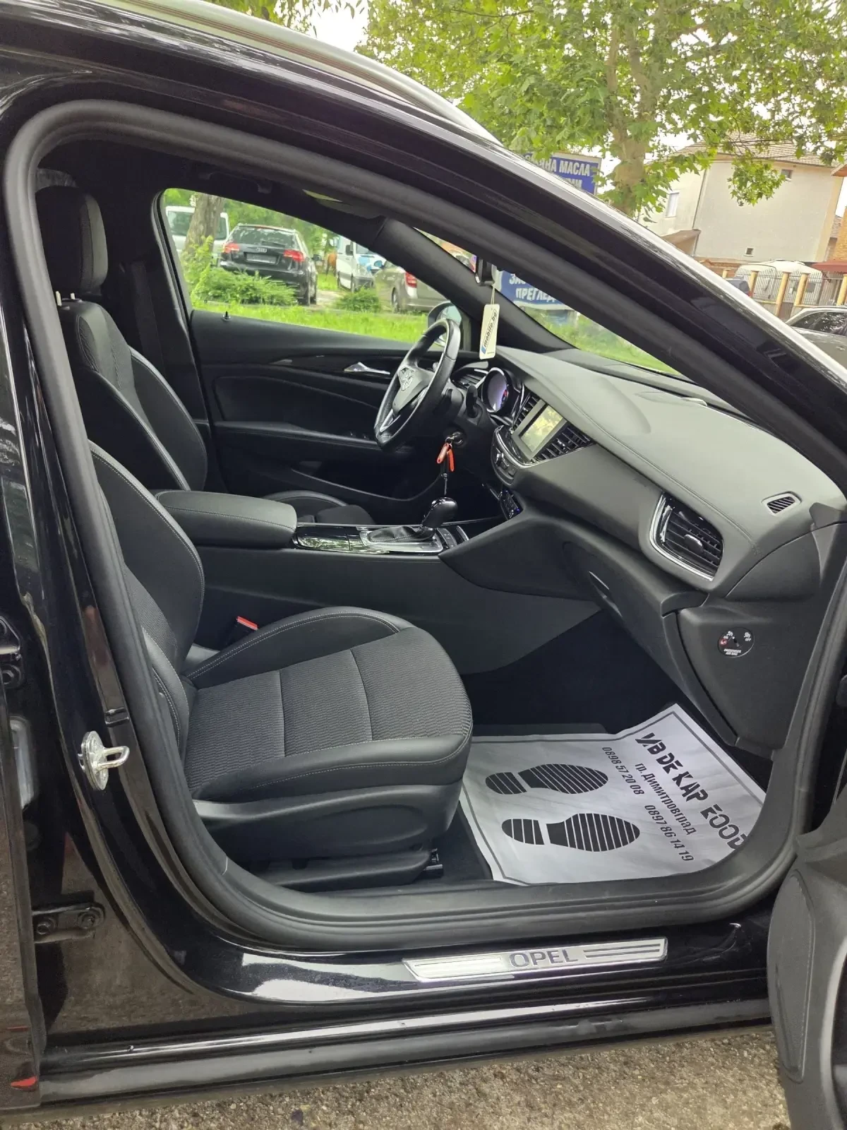 Opel Insignia, снимка 14 - Автомобили и джипове - 53090728