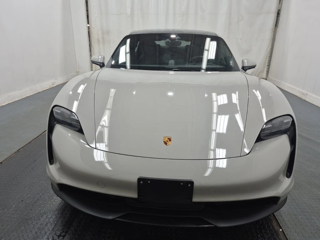 Porsche Taycan 4S * От Porsche * Един собственик * CARFAX - изображение 3