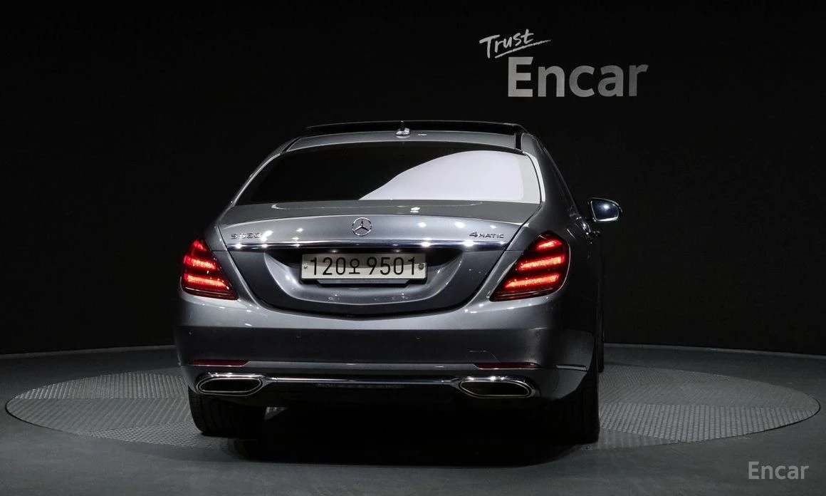 Mercedes-Benz S 560  - изображение 4