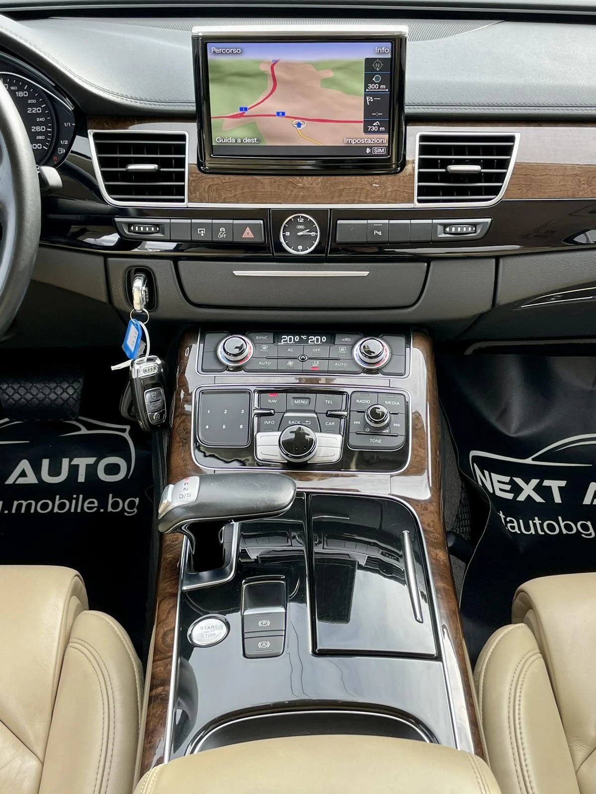 Audi A8 4.2TDI V8 351HP LANE ASSIST , снимка 11 - Автомобили и джипове - 54641483