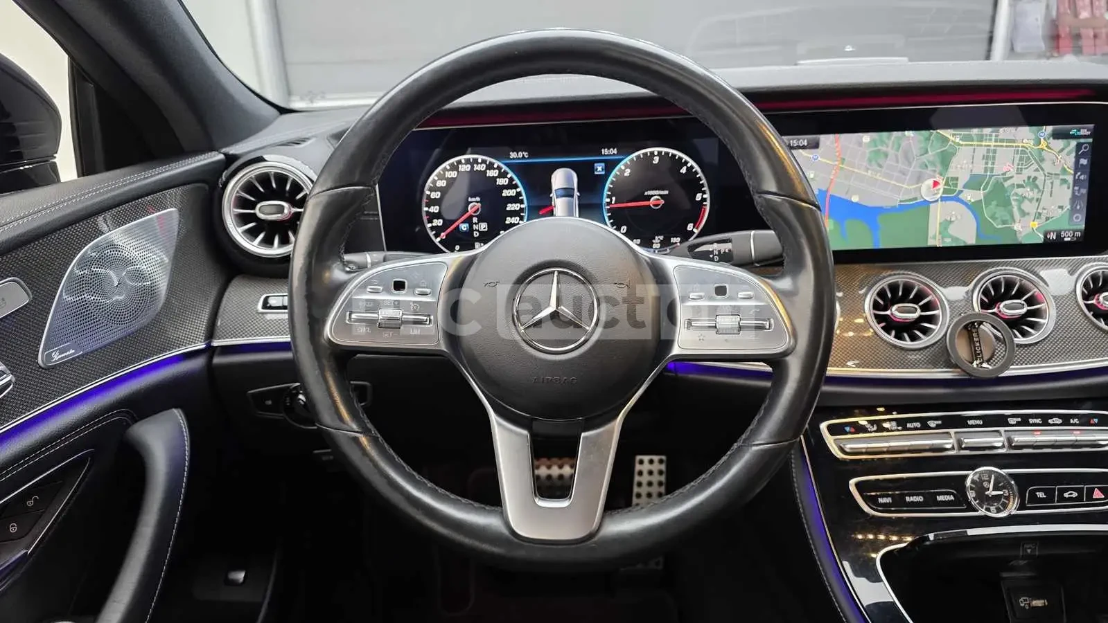 Mercedes-Benz CLS 300 AMG LINE /BURMESTER/PANORAMA/360CAM/HEAD UP/ | Mobile.bg � ����������� 13