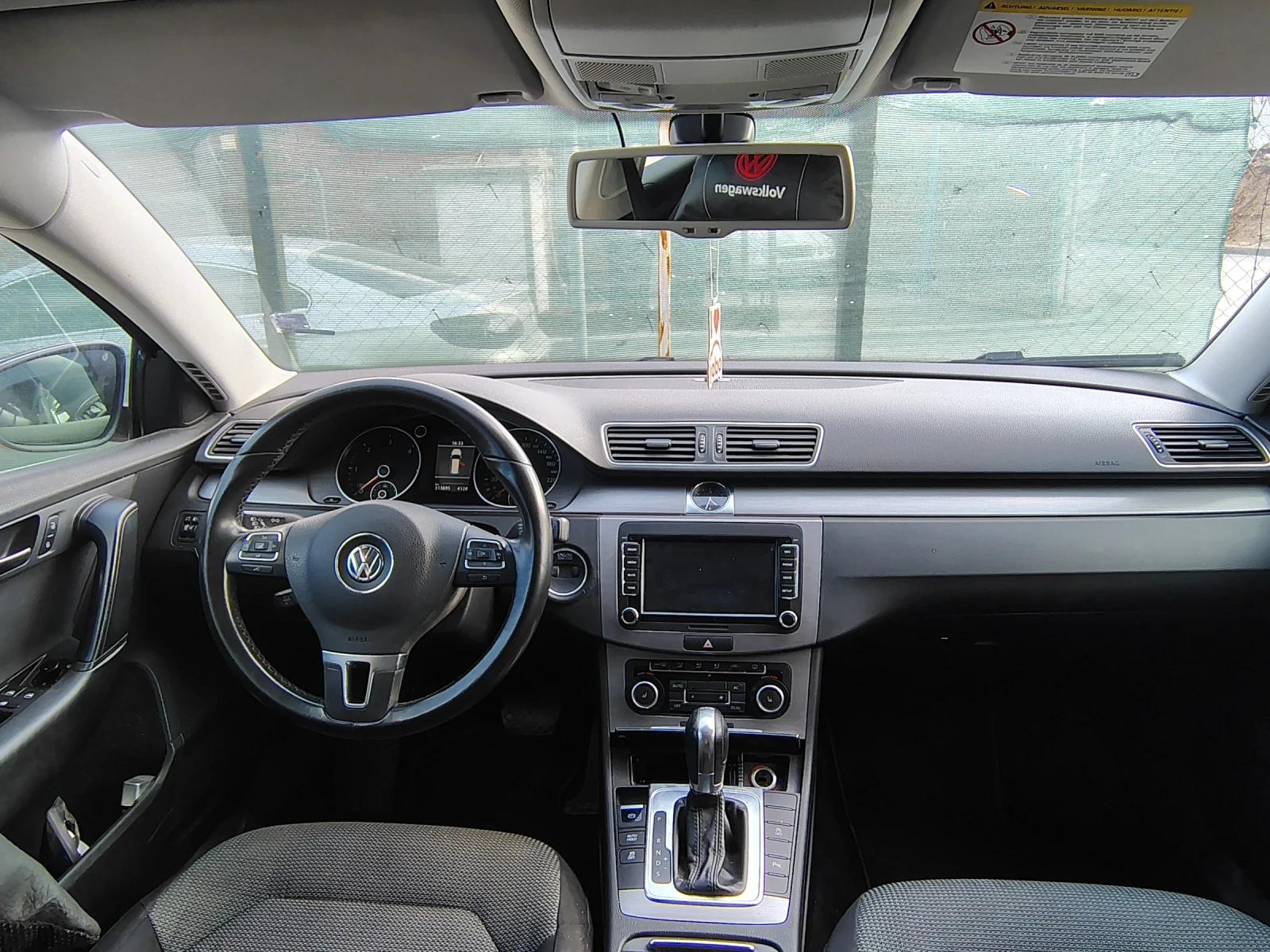 VW Passat 2.0 TDI 140 COMMONREAL, снимка 7 - Автомобили и джипове - 55345328