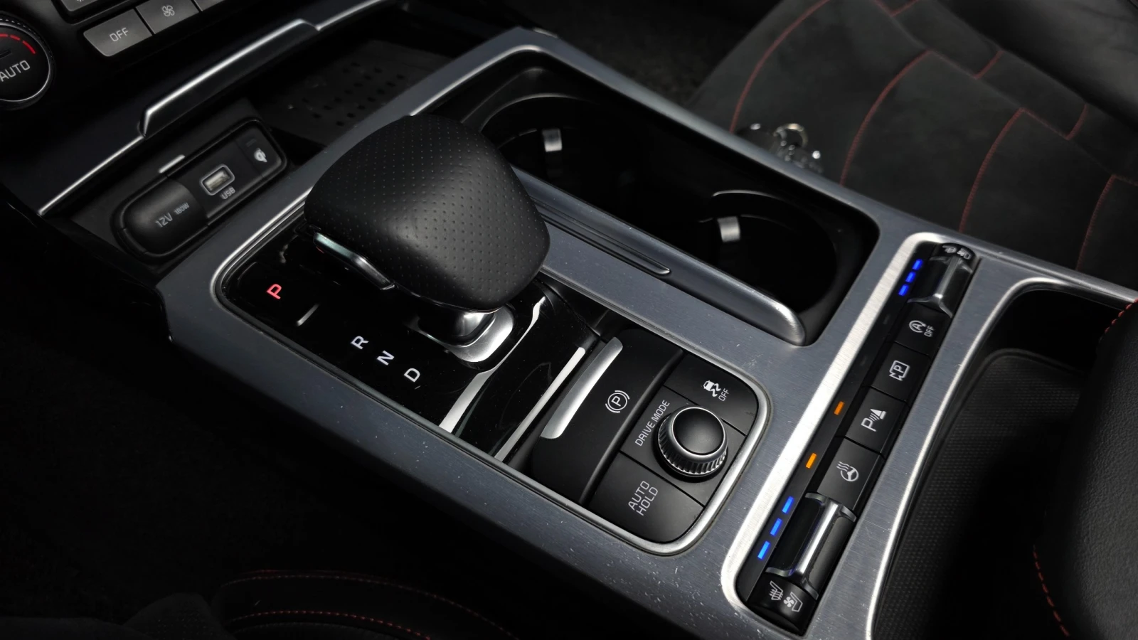 Kia Stinger 2.5 T-GDI AWD Masters Acro Edition, снимка 8 - Автомобили и джипове - 55559297