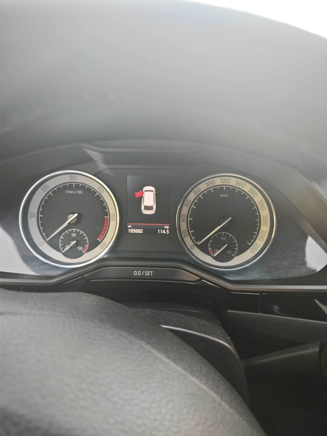 Skoda Superb L&K, снимка 7 - Автомобили и джипове - 55835009