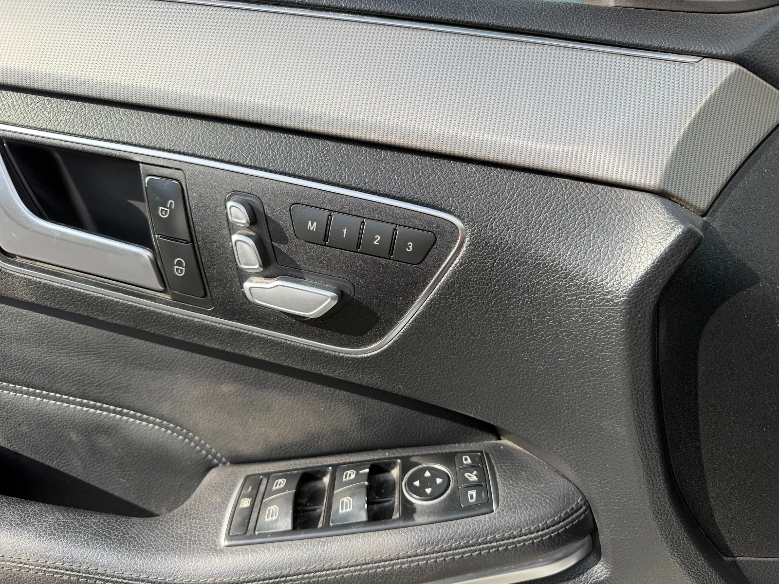 Mercedes-Benz E 220 CDI AVTOMAT/NAVI/KOJA EURO 6, снимка 13 - Автомобили и джипове - 56272731