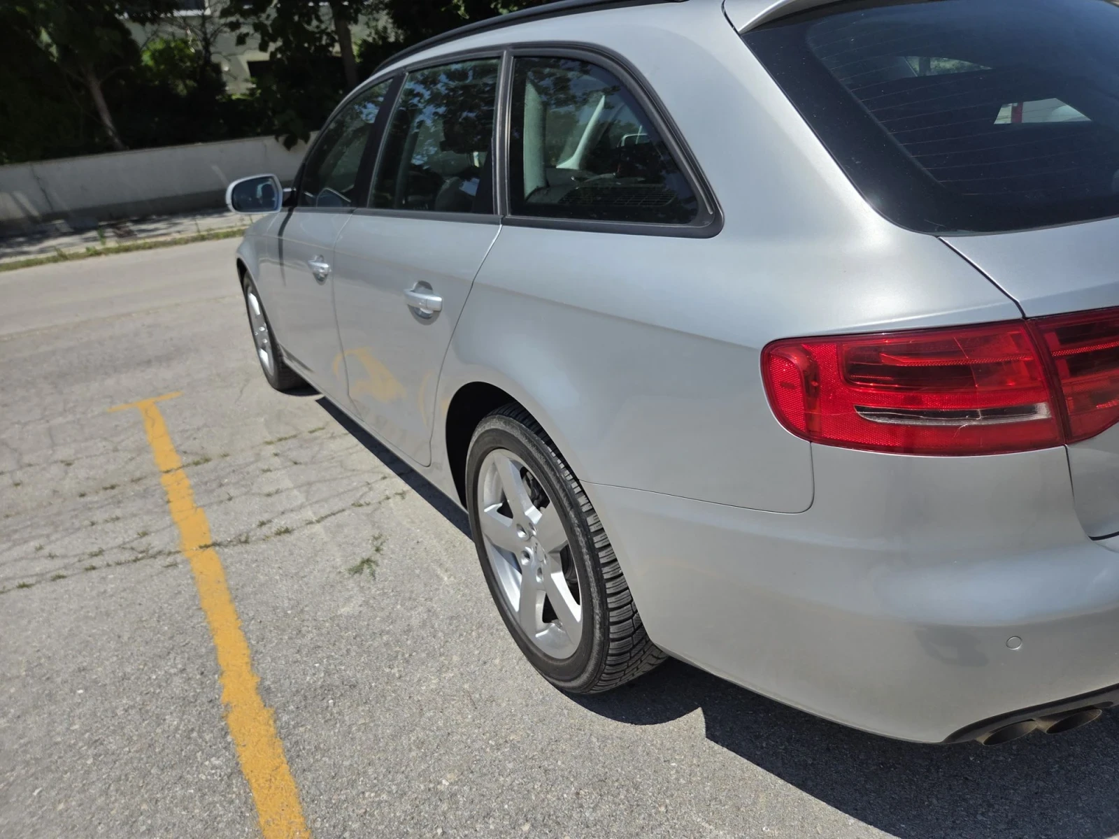 Audi A4 Audi A4 Avant 2.0 TDI 143 к.с., снимка 10 - Автомобили и джипове - 56538815