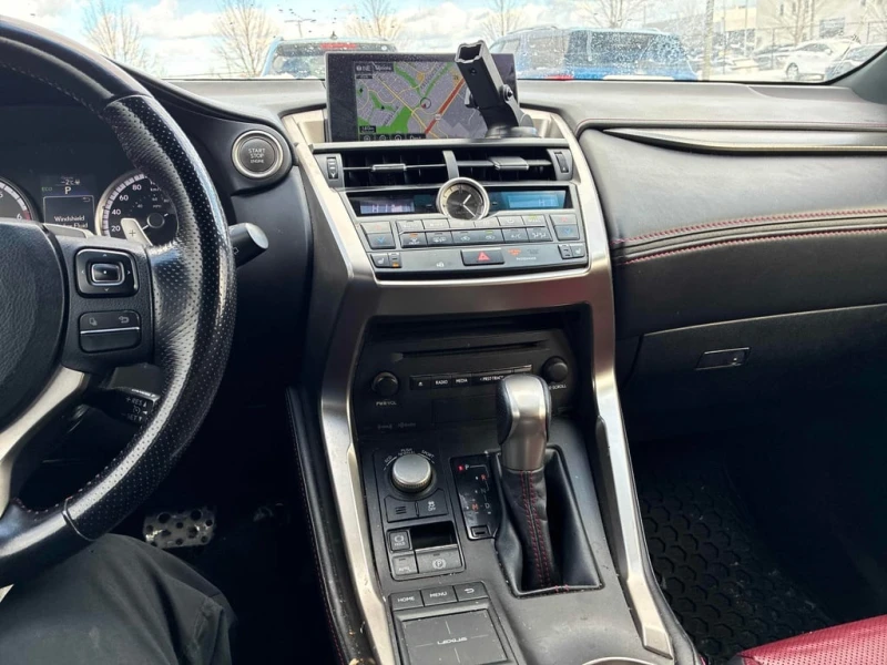 Lexus NX 200t * AWD 4dr * CARFAX * БЕЗ ПЪРВОНАЧАЛНА ВНОСКА, снимка 9 - Автомобили и джипове - 52959352