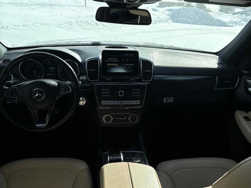 Mercedes-Benz GLS * 450 * CARFAX * БЕЗ ПЪРВОНАЧАЛНА ВНОСКА, снимка 10 - Автомобили и джипове - 53206822