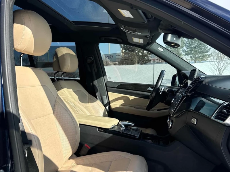 Mercedes-Benz GLS * 450 * CARFAX * БЕЗ ПЪРВОНАЧАЛНА ВНОСКА, снимка 16 - Автомобили и джипове - 53206822