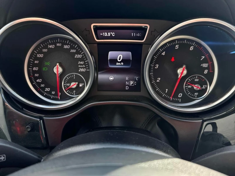 Mercedes-Benz GLS * 450 * CARFAX * БЕЗ ПЪРВОНАЧАЛНА ВНОСКА, снимка 8 - Автомобили и джипове - 53206822