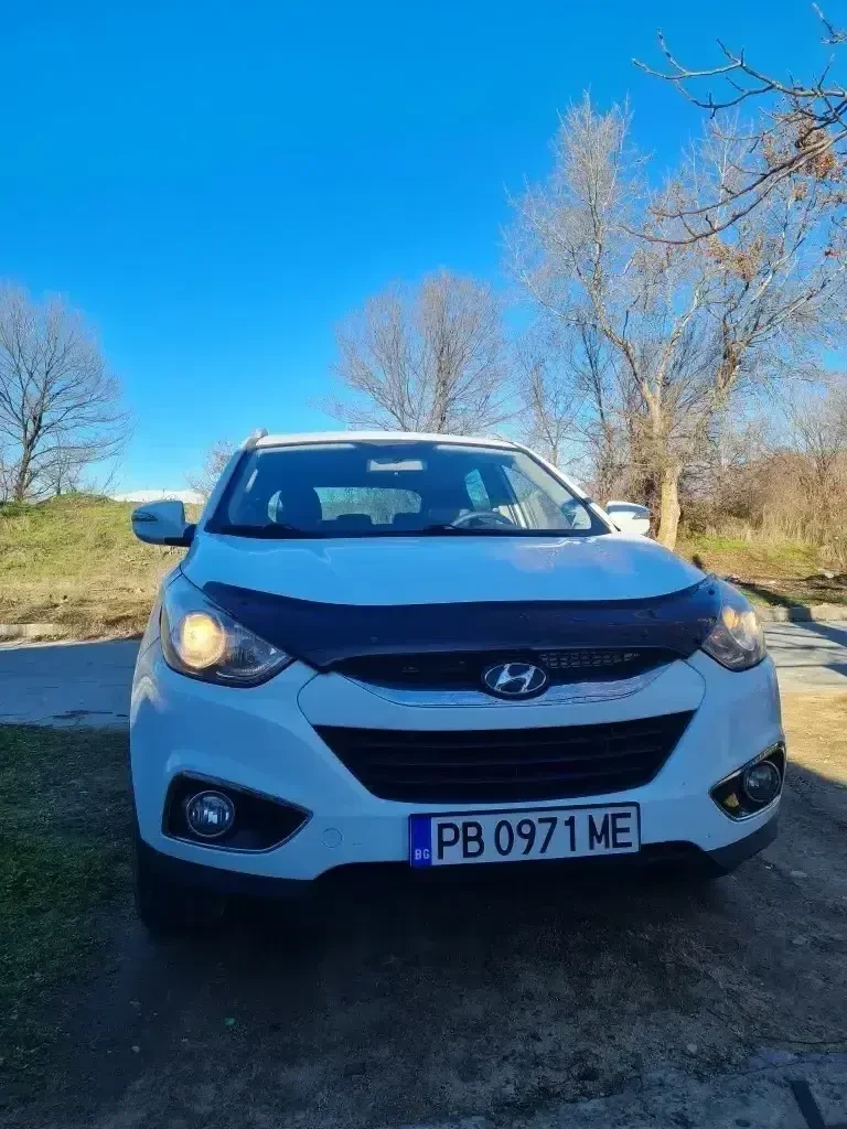 Hyundai IX35, снимка 1 - Автомобили и джипове - 48379741